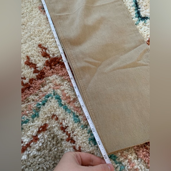 GAP khaki colour jeans - Picture 6 of 8